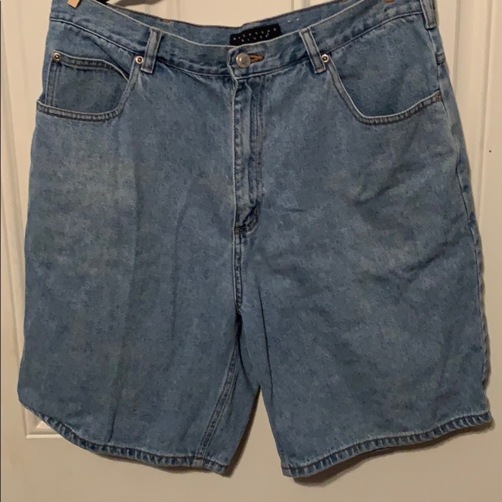 Men’s jean shorts